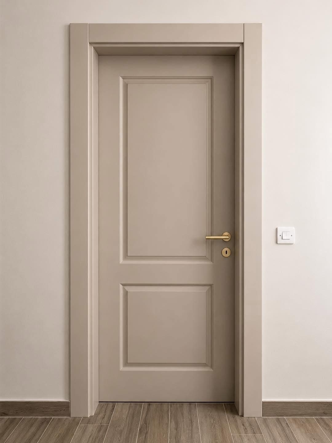 Zamansız Greige Panel Kapı